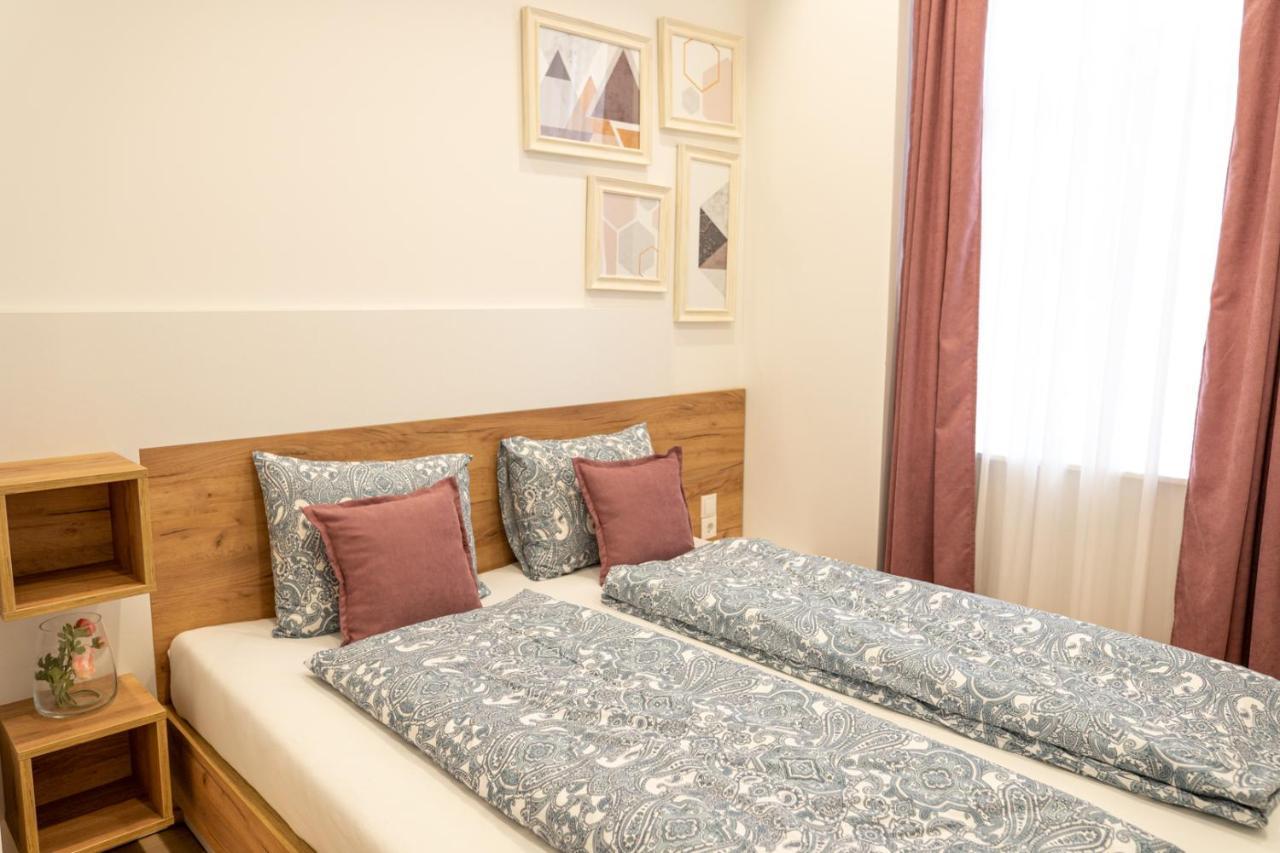 Modern 3 Room Apartment In A Prime Location Wenen Buitenkant foto